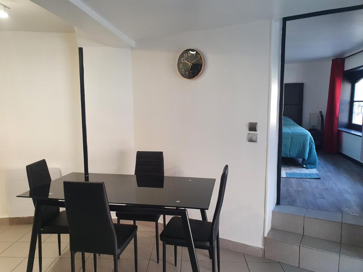 Firas Appartement Βαλενσιέν Εξωτερικό φωτογραφία