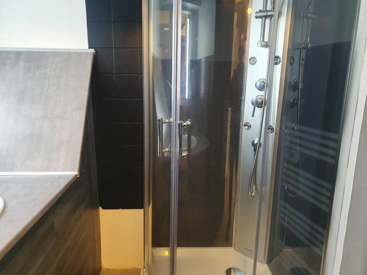 Firas Appartement Βαλενσιέν Εξωτερικό φωτογραφία