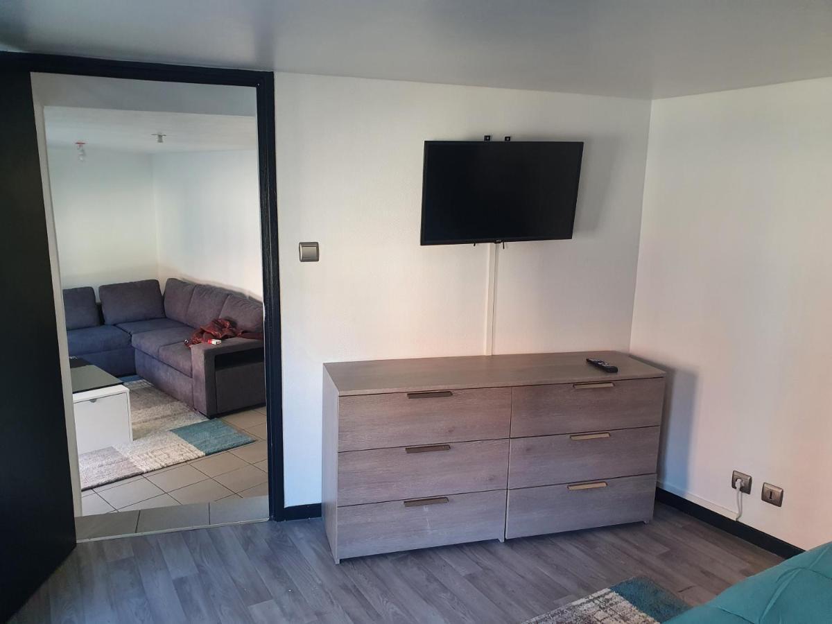 Firas Appartement Βαλενσιέν Εξωτερικό φωτογραφία